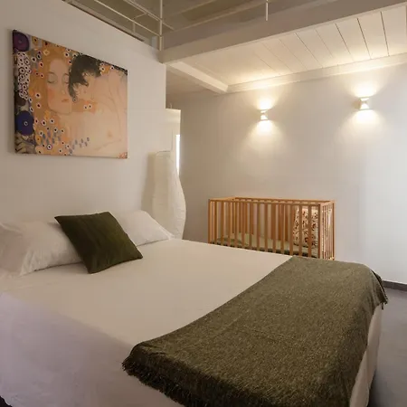 Dal Sarto Nel Palazzo Del 1600 Apartamento La Spezia